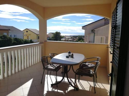 Povljana Apartment | Apartman Dora