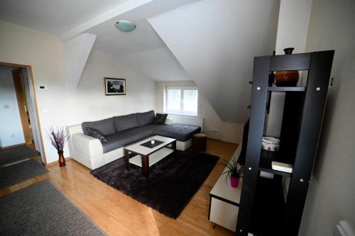 Velika Gorica Apartment | Apartman EMA