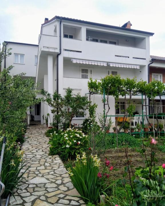 Palit Apartment | Apartman matusan palit55