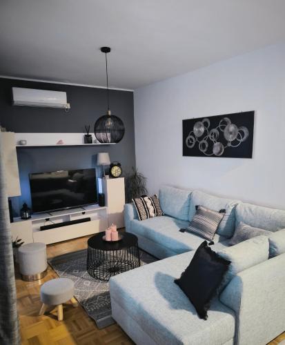 Meterize Apartment | Apartman Nina
