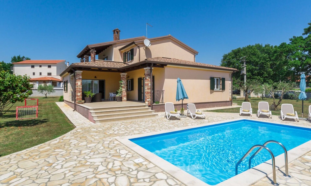 Susnjici Apartment | Apartman Pianta by Villas Guide
