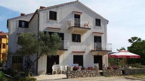 Cres Apartment | Apartmani Ana Schon