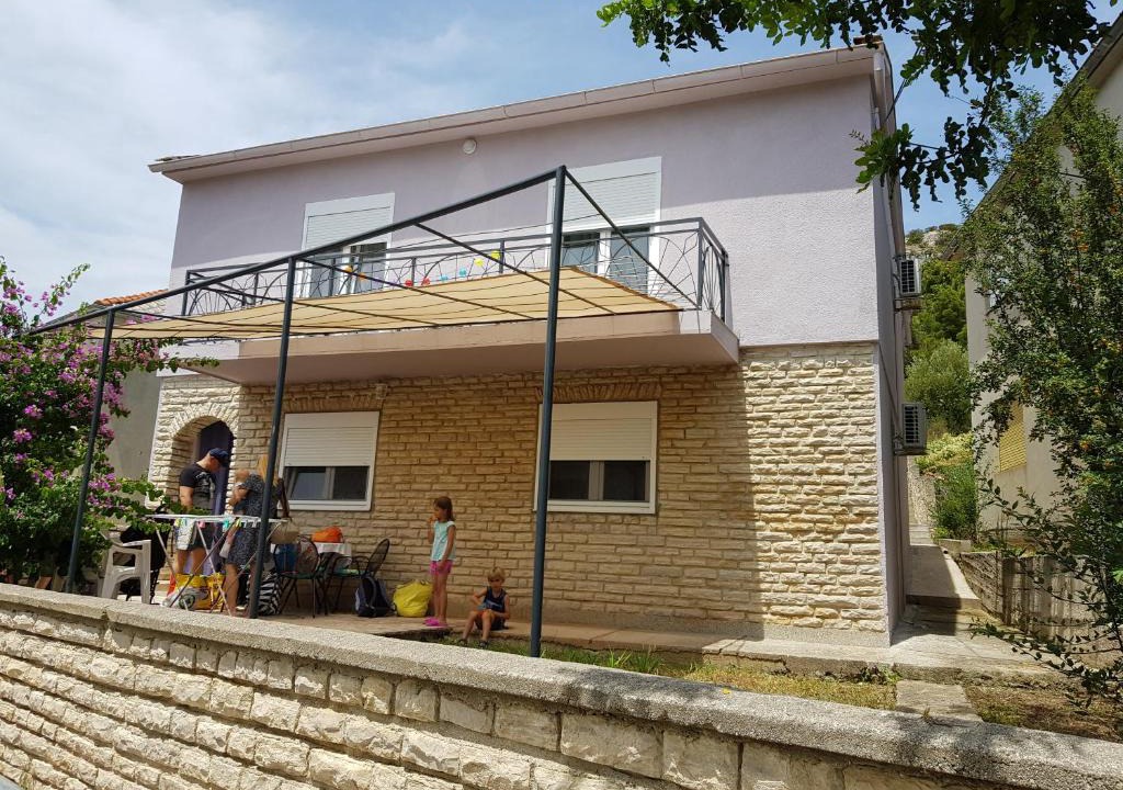 Vrgada Apartment | Apartmani Linda