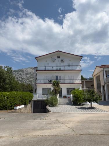 Starigrad Apartment | Apartmani MM