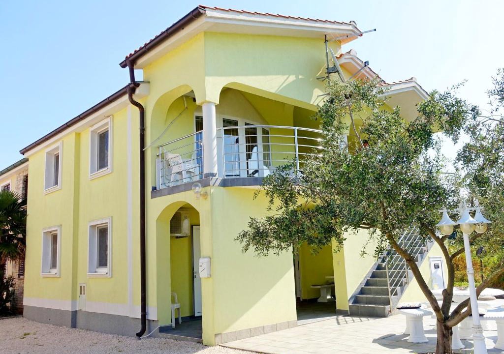 Nin Apartment | Apartmani Vesna