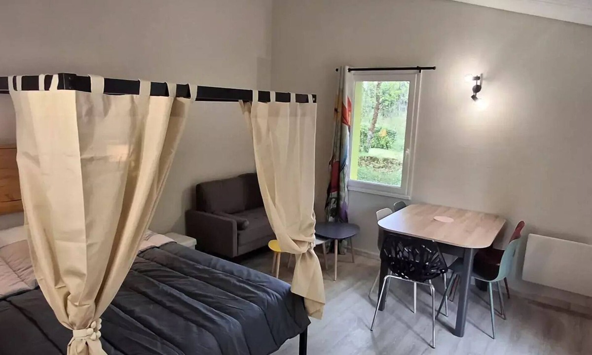 Mareuil-Sur-Lay-Dissais Villa | Apartment