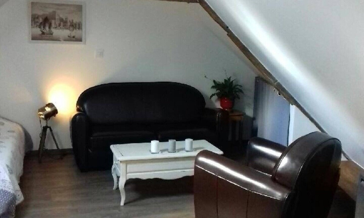 Saint-Yrieix-la-Perche Apartment | Apartment L'Arédien