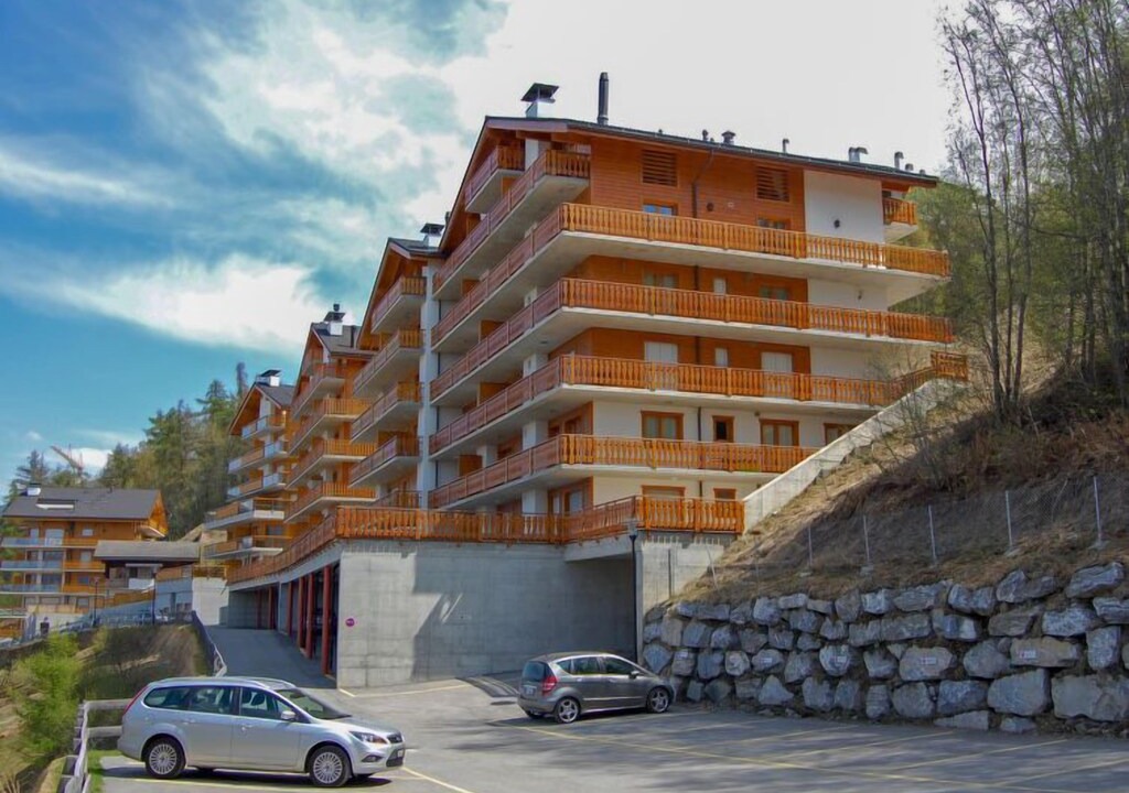 Saint-Pierre-de-Clages Apartment | Apartment Grand Panorama C3 in Nendaz - 8 persons, 4 bedrooms