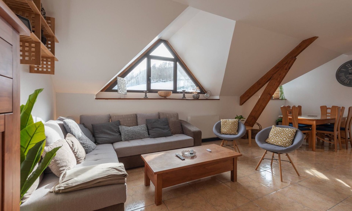 Campan Apartment | Apartment 'Gîte St Marie De Campan' with Mountain View and Shared Garden