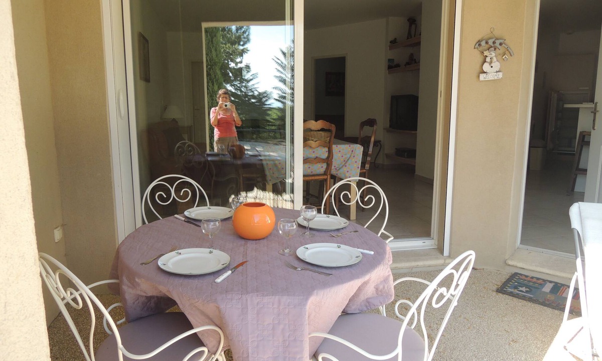 Les Hauts de Villeneuve Apartment | Apartment/flat - Villeneuve les Avignon