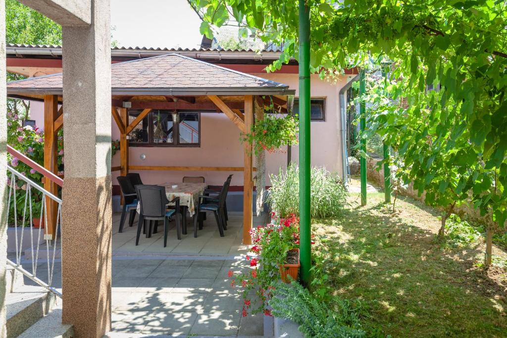 Rastoke Apartment | Apartment Žalac