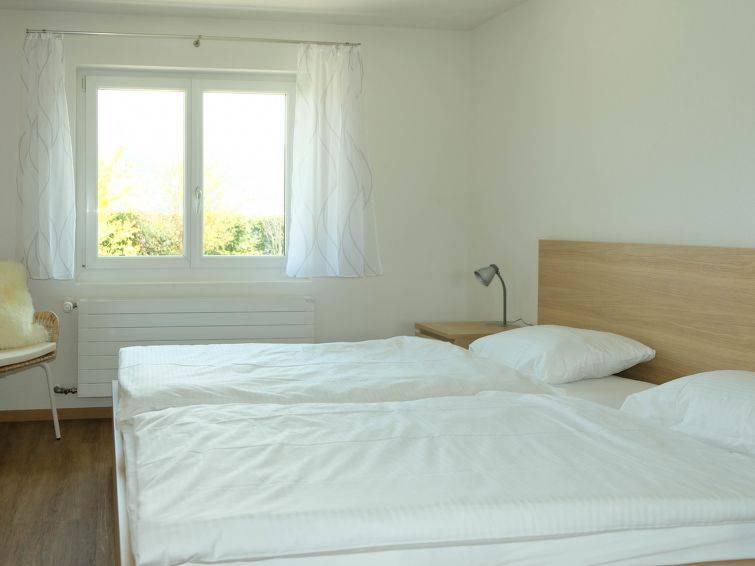 Gwatt Apartment | Apartment ∙ 1 bedroom ∙ 4 guests