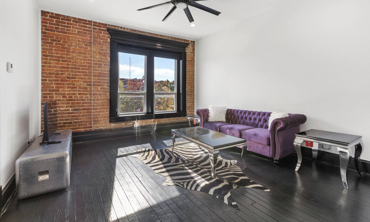 Okmulgee Apartment | Apartment 1: Okmulgee Main St