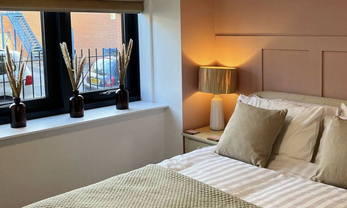 Leek Apartment | Apartment 1 Peak Willow Apartments