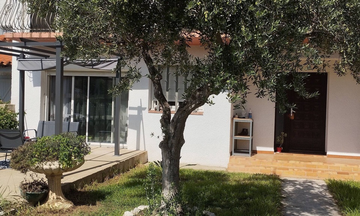 Pia Apartment | APARTMENT 10 MINUTES FROM THE SEA