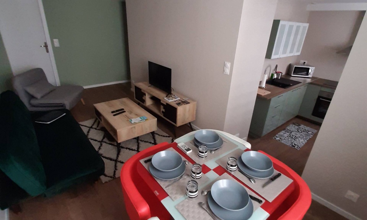 Bourg-Saint-Andeol Apartment | Apartment 101 refurbished ! 07/2019 ! 45 M2 (sleeps 4)