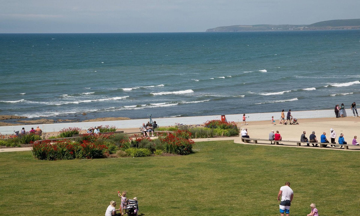 Westleigh Apartment | Apartment 11 - Latitude 51