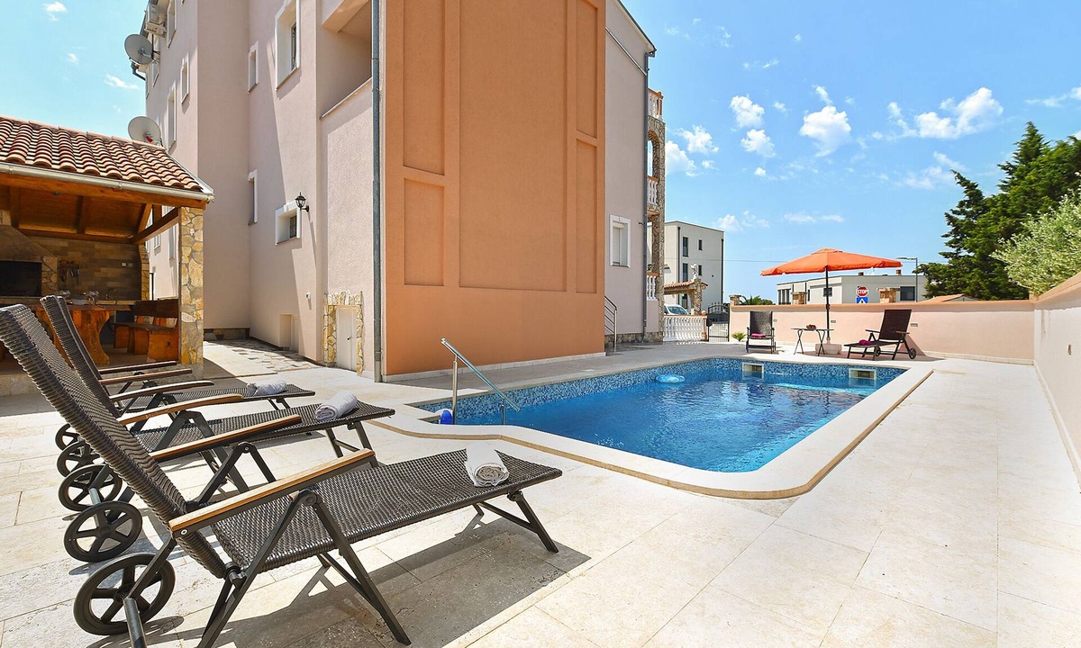Pula Apartment | Apartment 1466/13504 (Istria - Stinjan), 800m from the beach