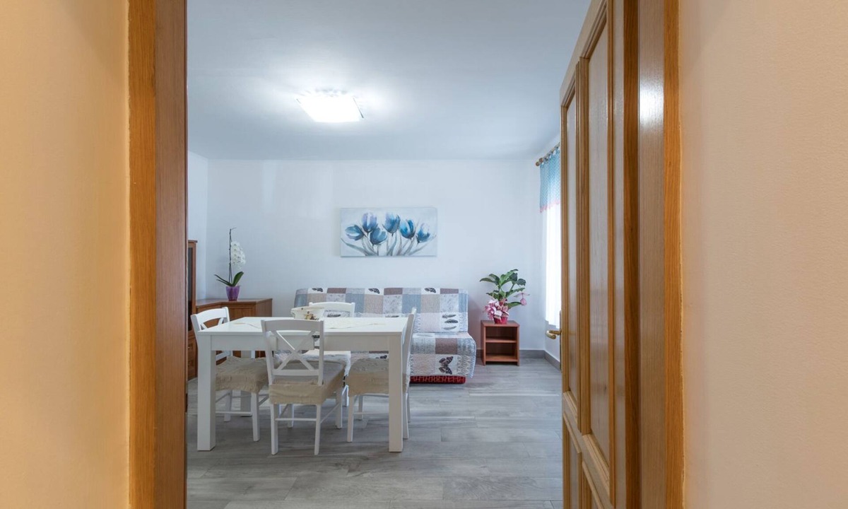 Murine Apartment | Apartment 1709