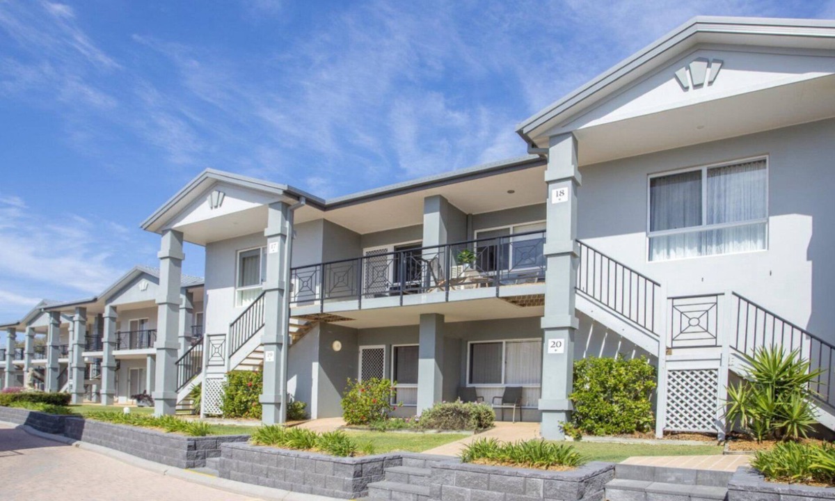 Old Bar Apartment | Apartment 19@ The Meridian