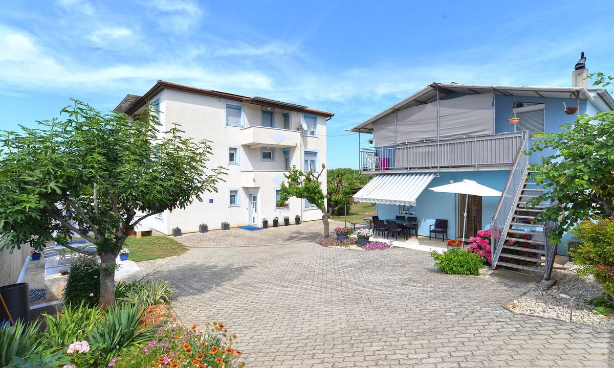Fazana Apartment | Apartment 2071/34100 (Istria - Stinjan), 500m from the beach