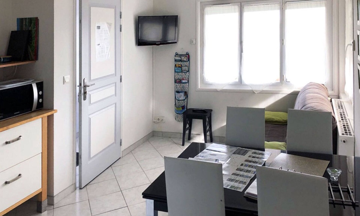 Fondettes Apartment | Apartment, 24 m2. Furnished. One Bedroom