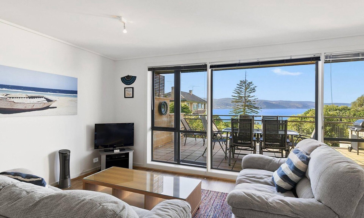 Lorne Apartment | Apartment 26 Pacific Apartments