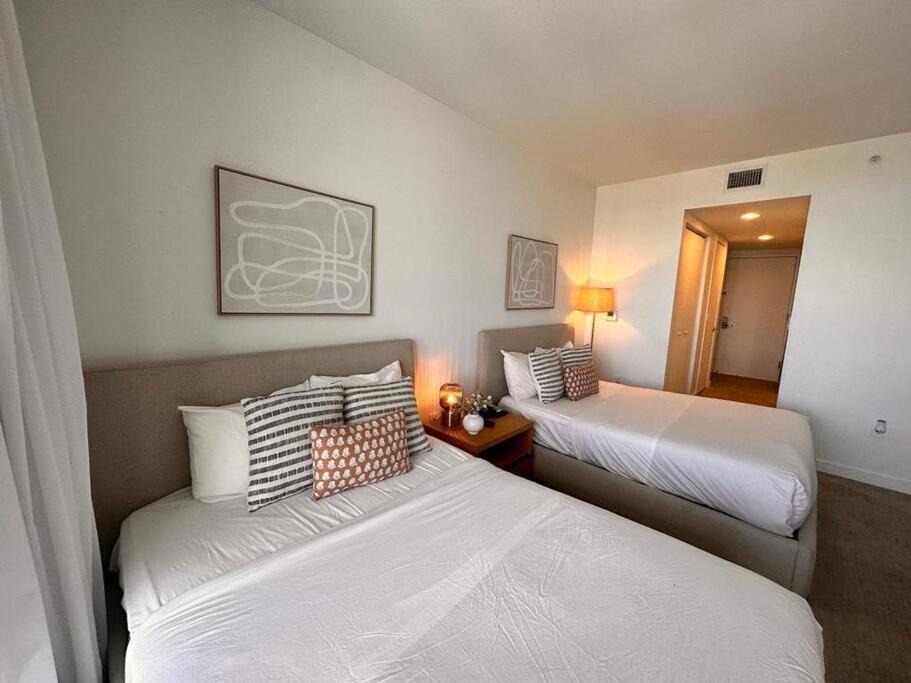 Hallandale Beach Apartment | Apartment 2b/1b BeachWalk Resort
