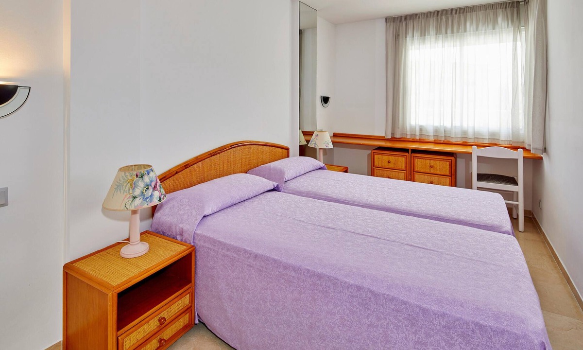 L'Estartit Apartment | APARTMENT 3 ADULTS FACING POOL