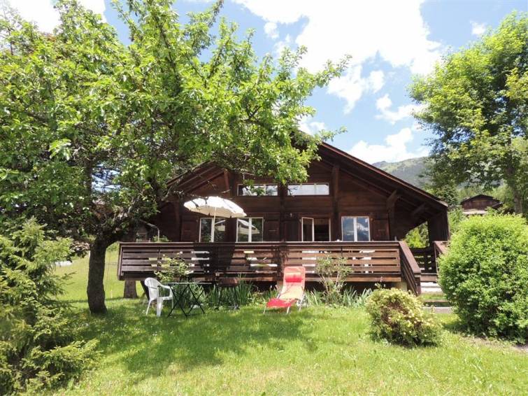 Lauenen Apartment | Apartment ∙ 3 bedrooms ∙ 5 guests