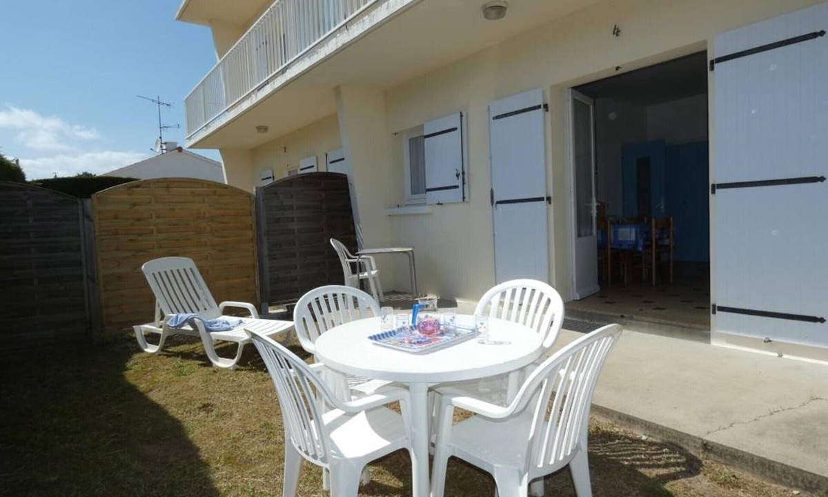 Notre-Dame-de-Monts Apartment | Apartment 39m² - 5 ppl - Pets allowed - Parking - Forest