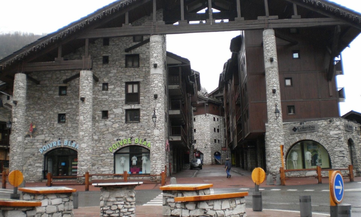 Val-d'Isere Apartment | APARTMENT 4 PEOPLE COEUR D'ISERE