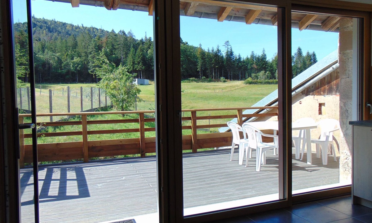 Belmont-sur-Buttant Apartment | Apartment 52m² - holiday rental Vosges