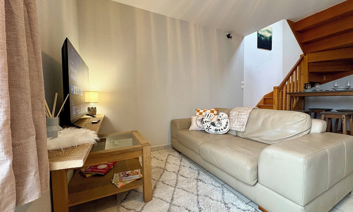 Ascq Apartment | Apartment 5 minutes from Decathlon Arena, including secure parking. Free shuttle