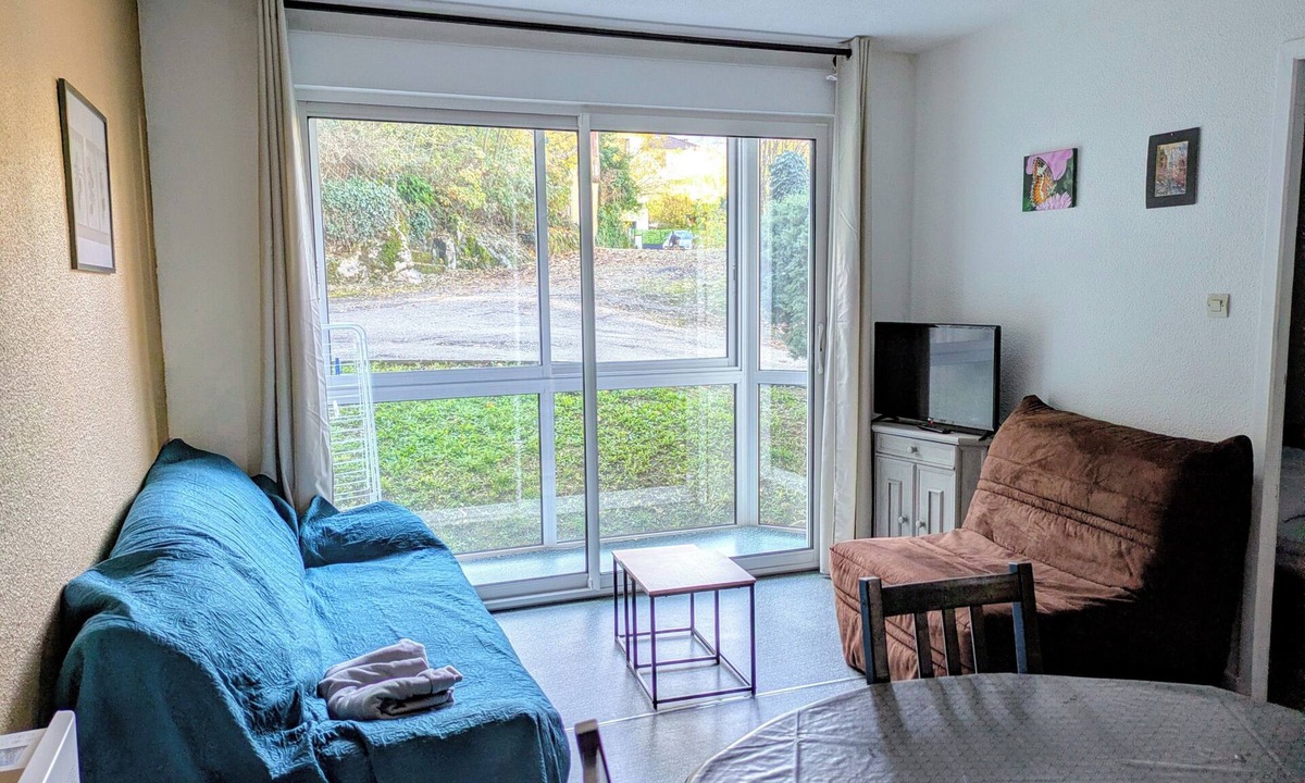 Ax-les-Thermes Apartment | Apartment 5 minutes from ski lift/thermal baths/town center