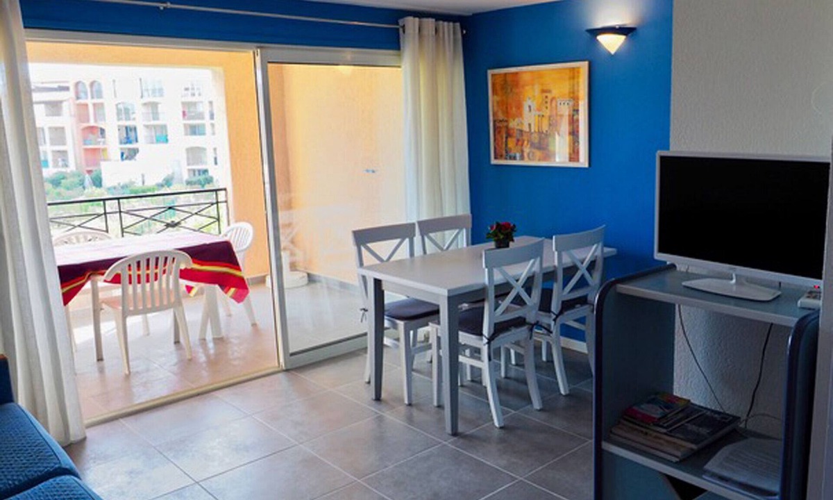 Port Cogolin Apartment | Apartment 50 m from the beach.
