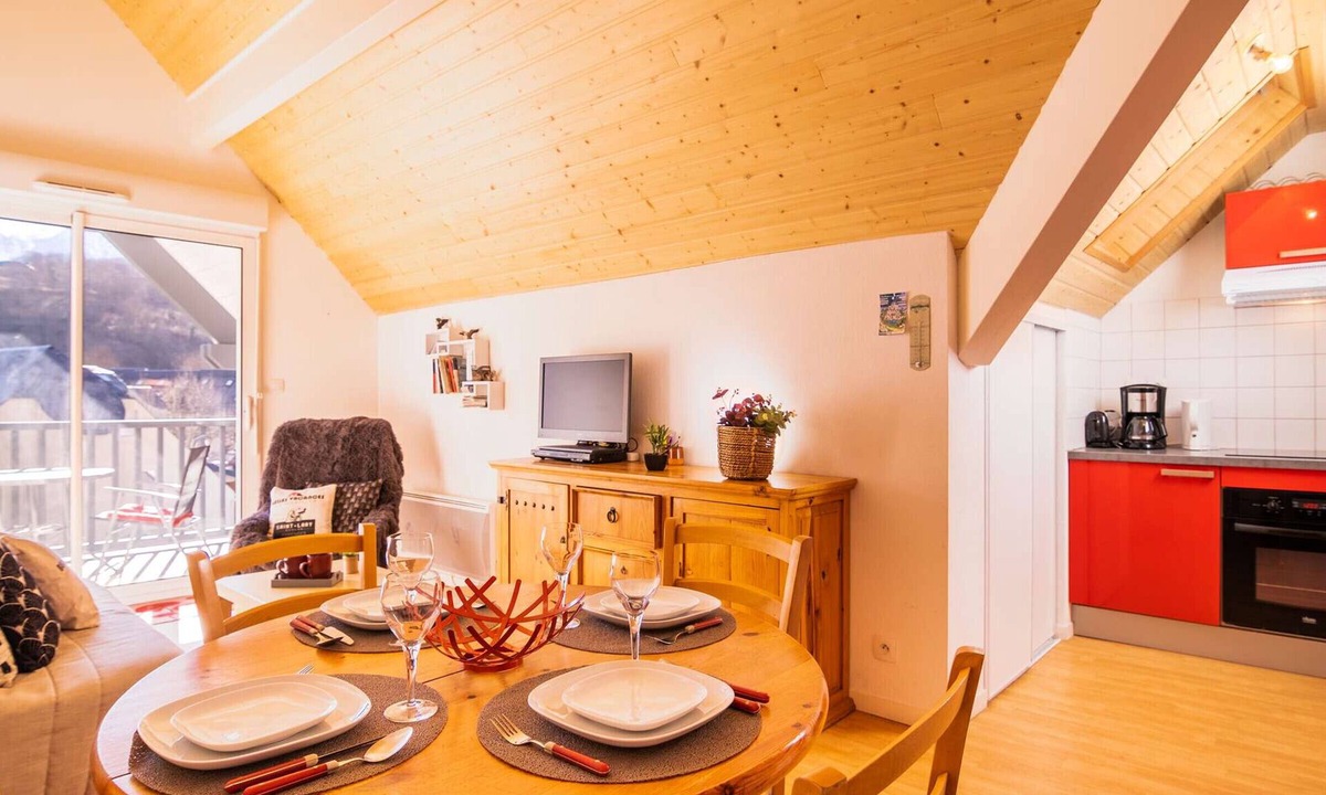 Vielle-Aure Apartment | Apartment 6 ppl, 2 bdrms, private parking, Vielle Aure