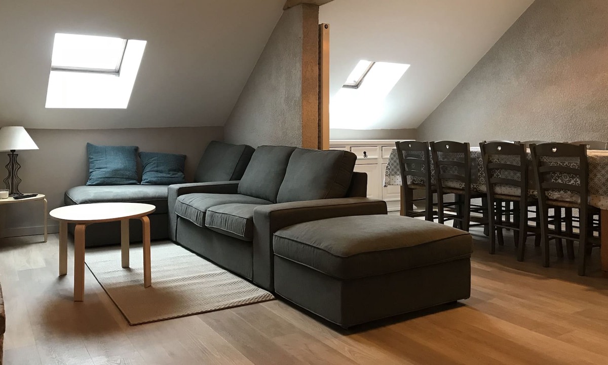 Albepierre-Bredons Apartment | APARTMENT 8 PEOPLE