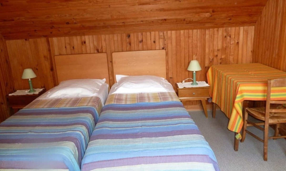 Plonevez-Porzay House | - Apartment 8 -