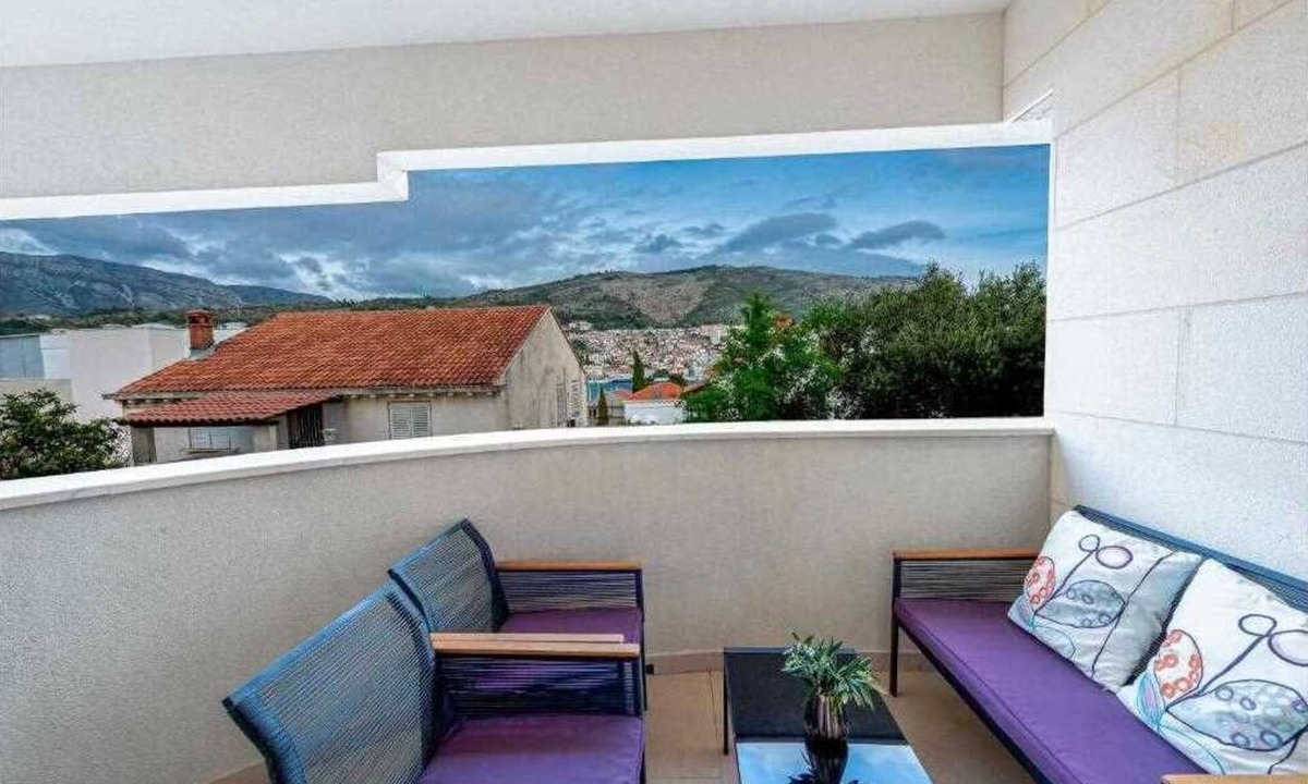 Babin Kuk Apartment | Apartment Adrian 2BR apartment with balcony