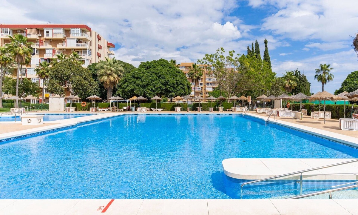 Benalmadena Costa Apartment | Apartment 'Agata' with Sea View, Wi-Fi and Air Conditioning
