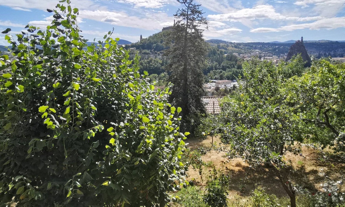 Aiguihe Apartment | Apartment Aiguilhe, 3 bedrooms, 6 persons