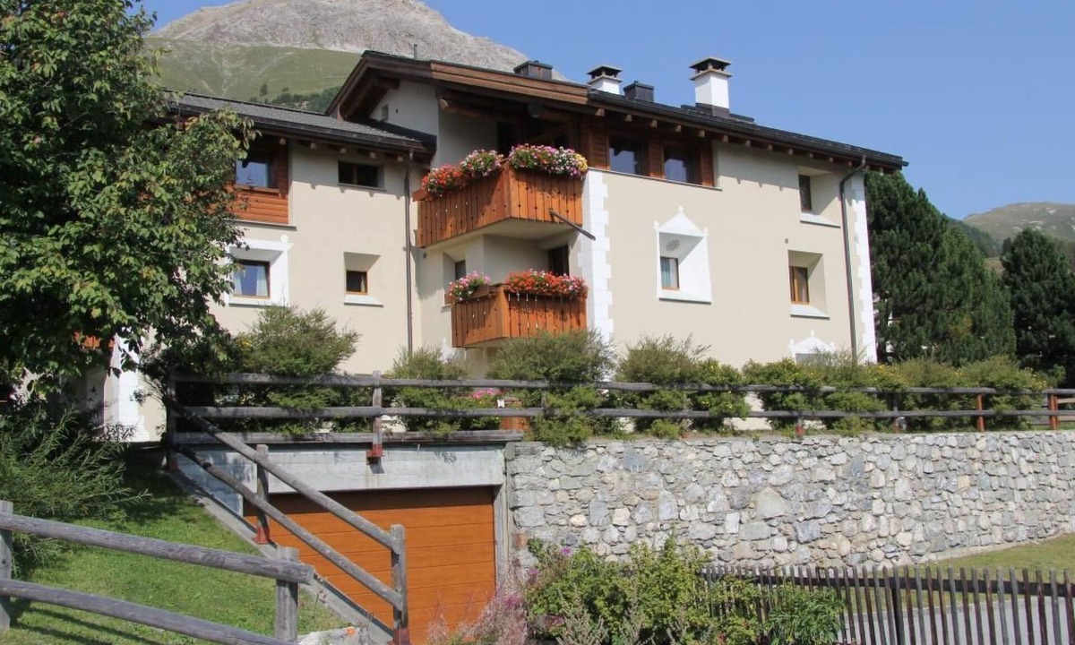 Celerina-Schlarigna Apartment | Apartment Aivla by Interhome