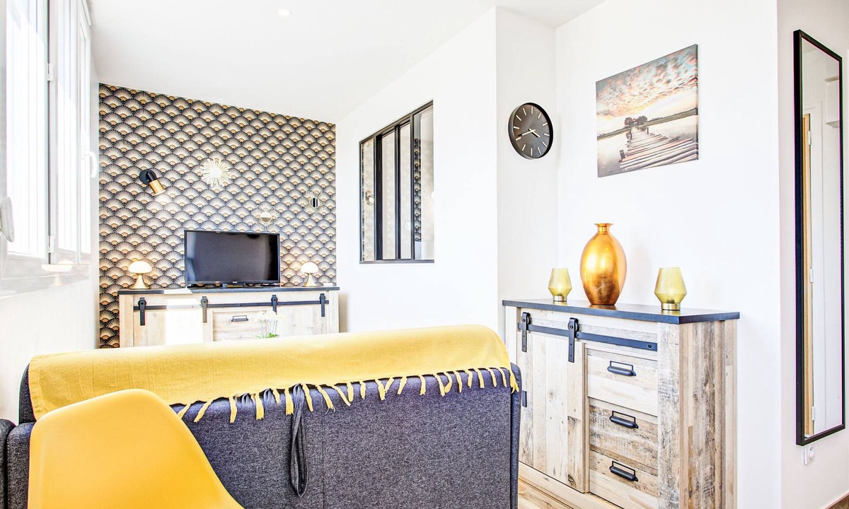 Mediterranee Apartment | Apartment Ajoupa by Interhome