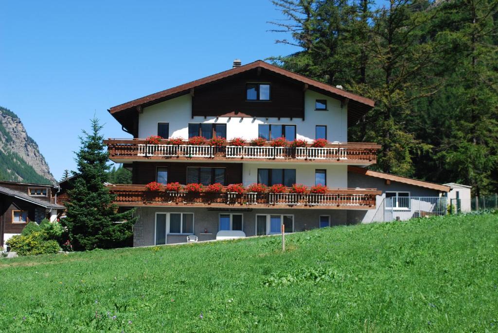 Saas Grund Apartment | Apartment Albatros