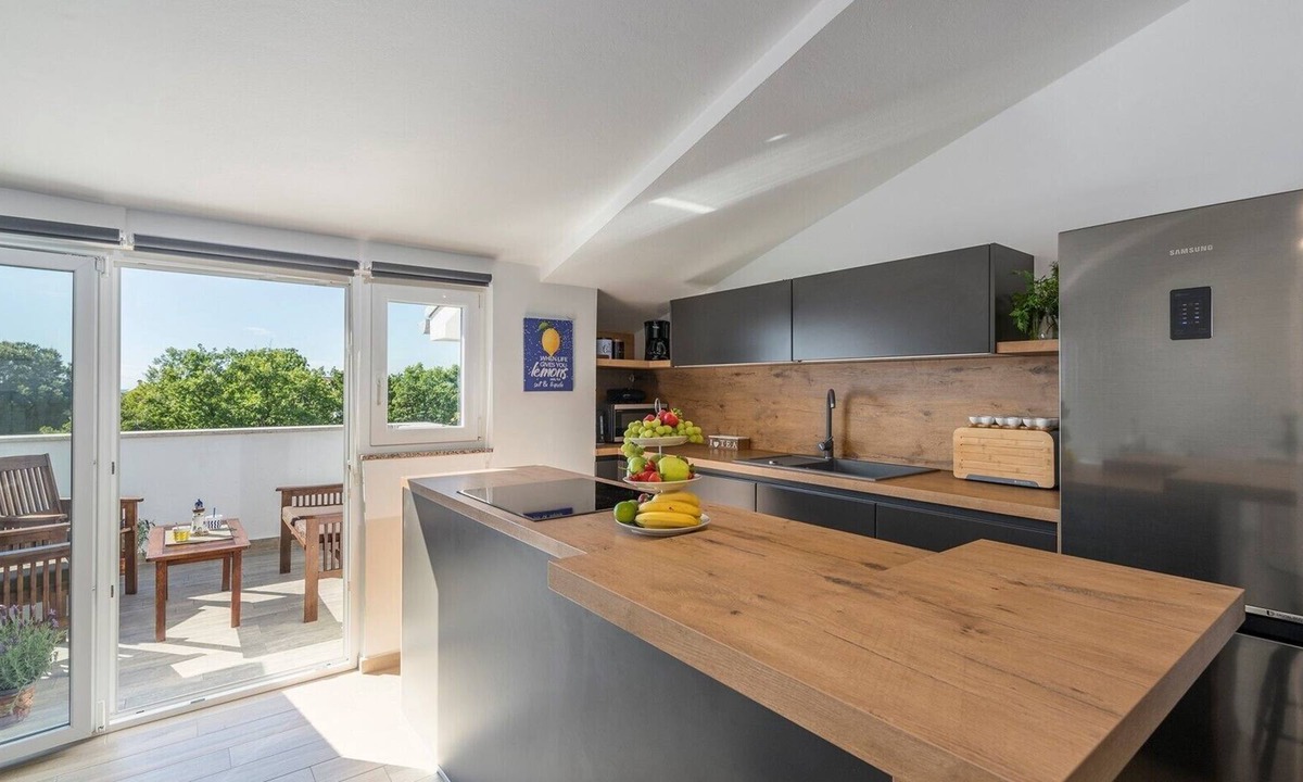 Gulici Apartment | Apartment Ana with Roof Terrace
