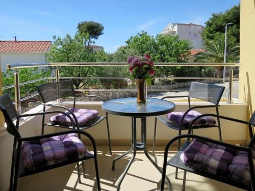 Okrug Gornji Apartment | Apartment Andjelka-1 by Interhome