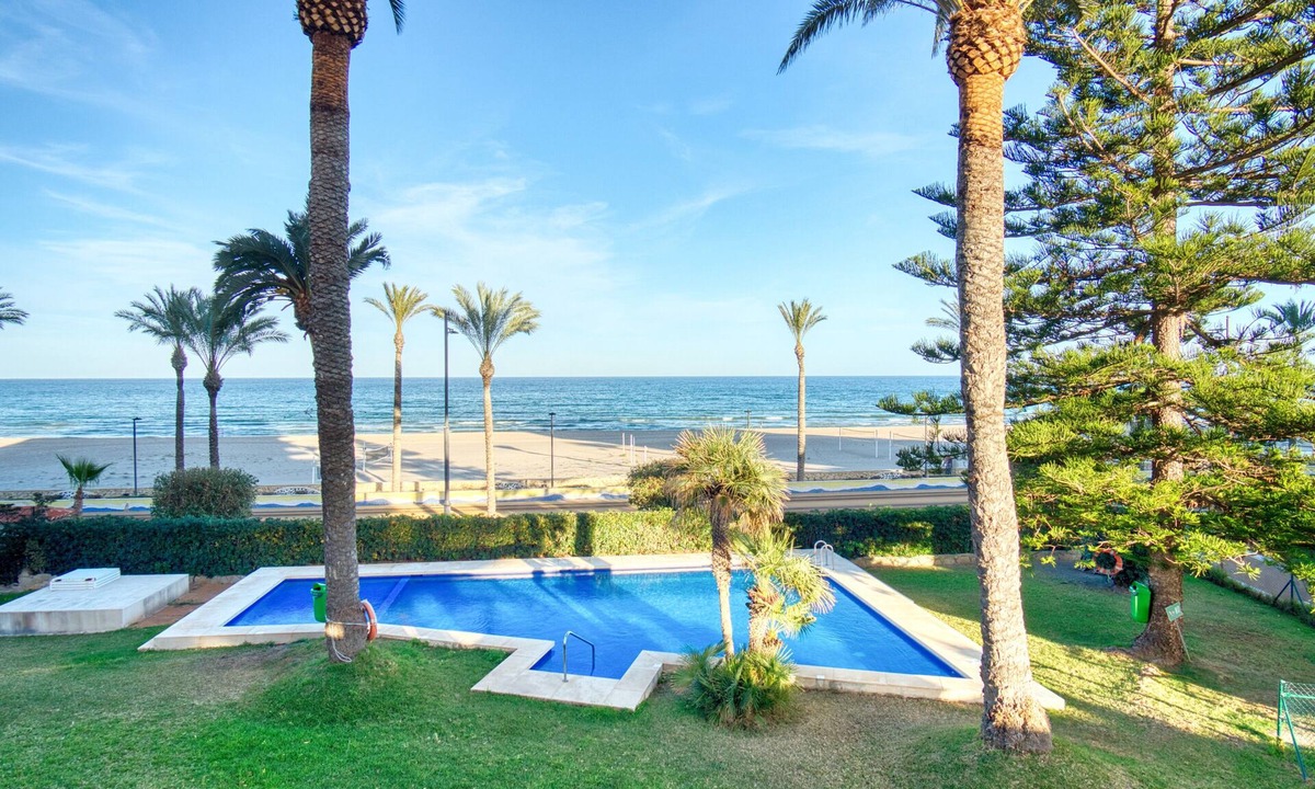 Coveta Fuma Apartment | Apartment 'Andres' with Sea View, Wi-Fi and Air Conditioning