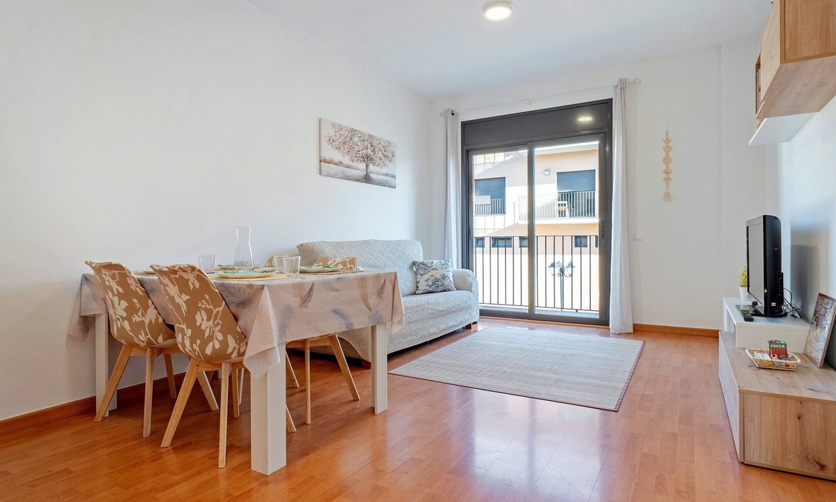 Vinebre Apartment | Apartment 'Ángel' with Private Terrace, Wi-Fi and Air Conditioning