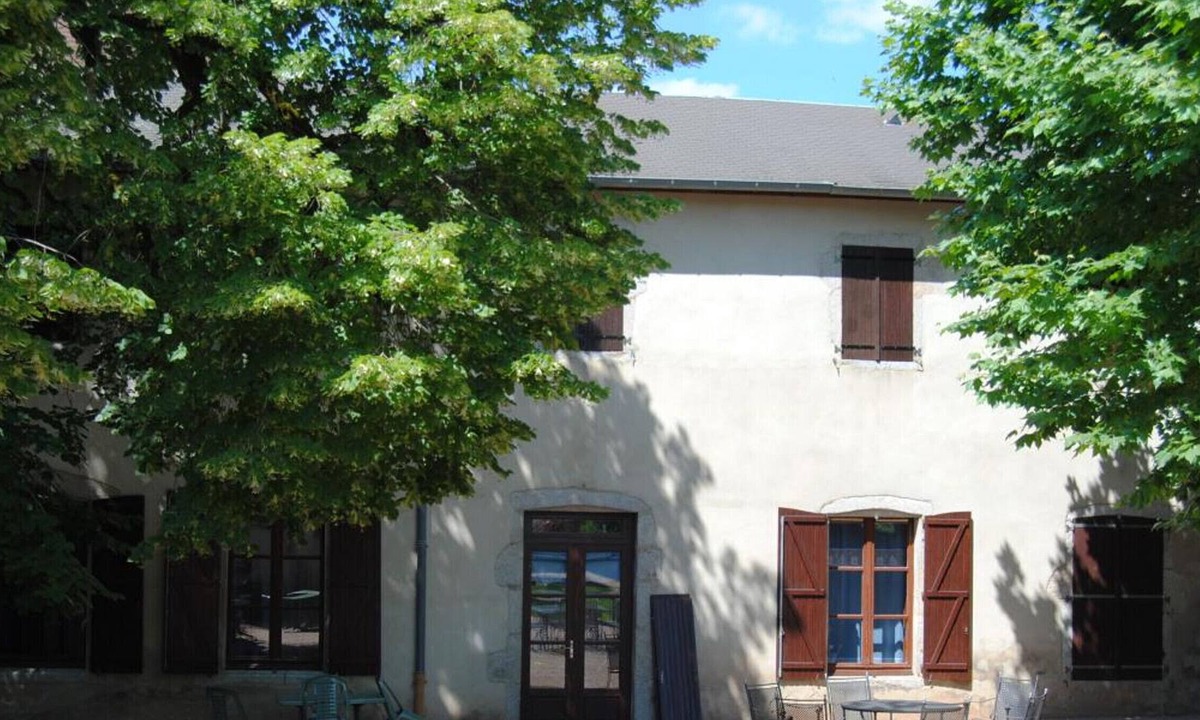 Arfeuilles Apartment | Apartment Arfeuilles, 2 bedrooms, 4 persons